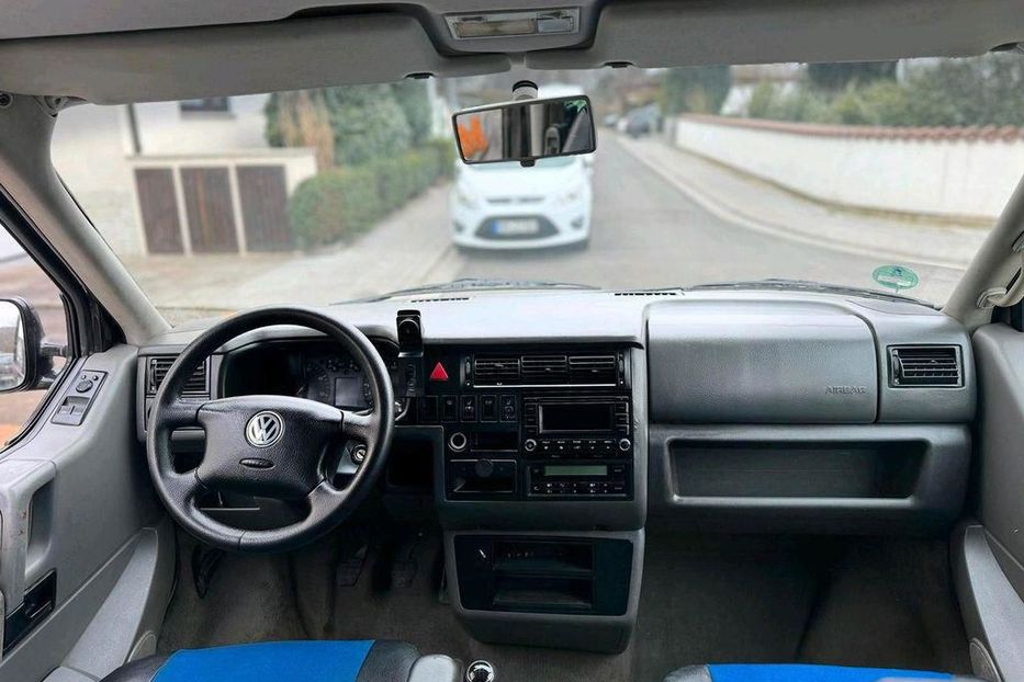 Продам Volkswagen T4 (Transporter) пасс. 2003 года в г. Николаевское, Николаевская область