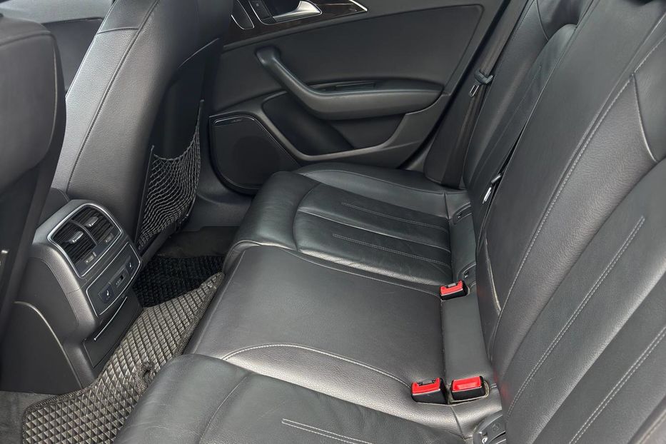 Продам Audi A6 2013 года в Черкассах