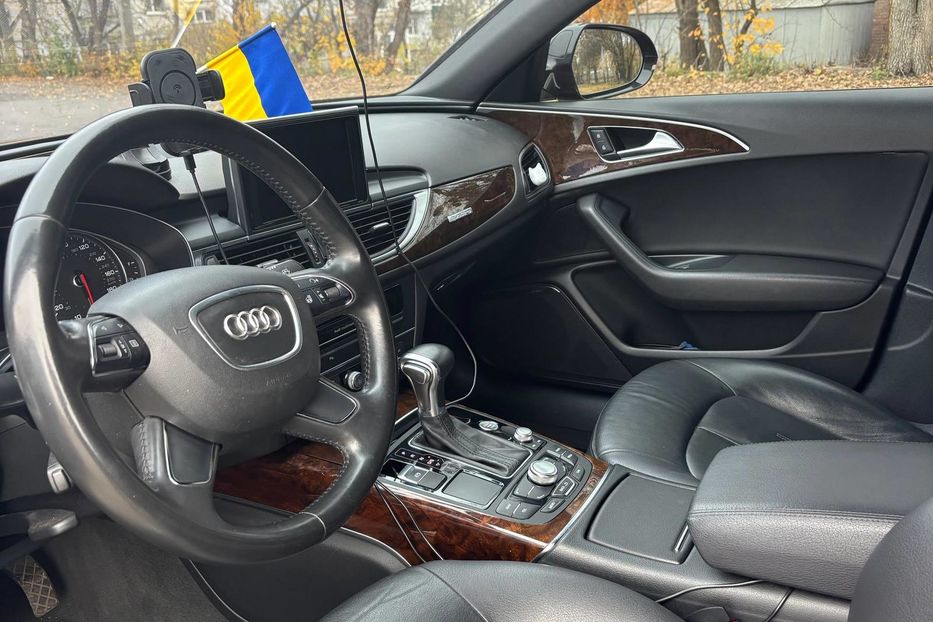 Продам Audi A6 2013 года в Черкассах