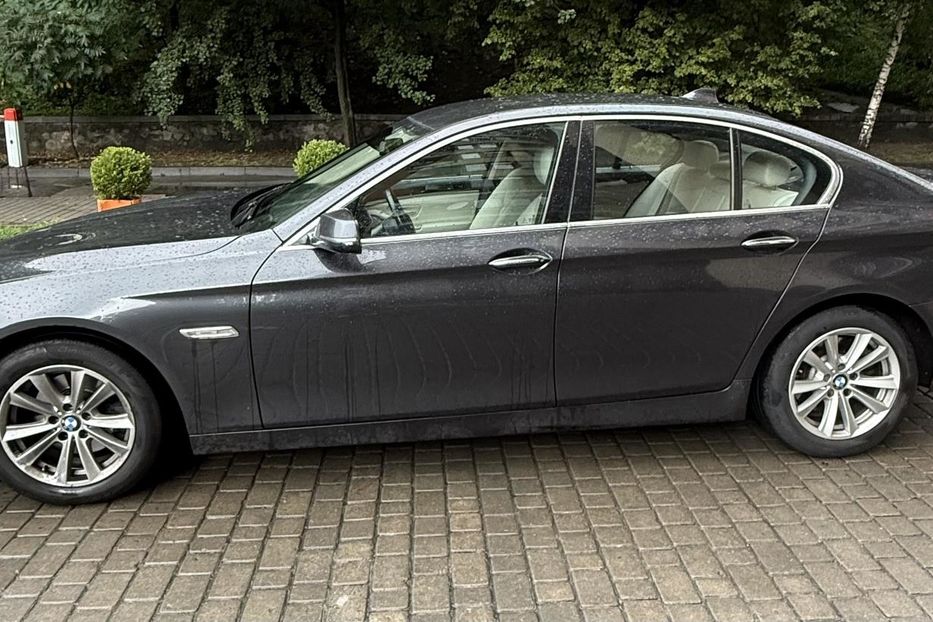 Продам BMW 525 2014 года в Киеве