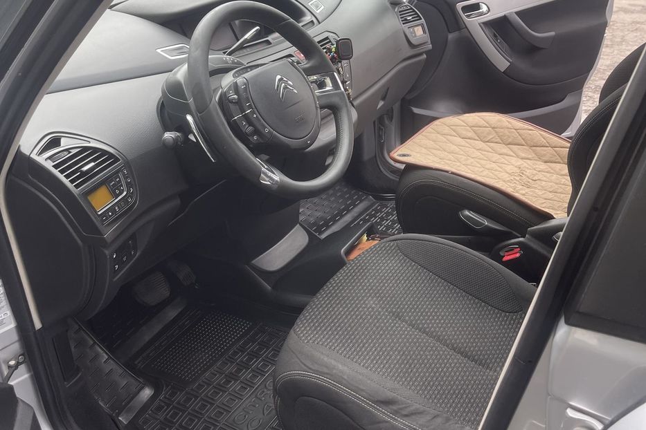 Продам Citroen C4 Picasso Гранд 2011 года в Хмельницком