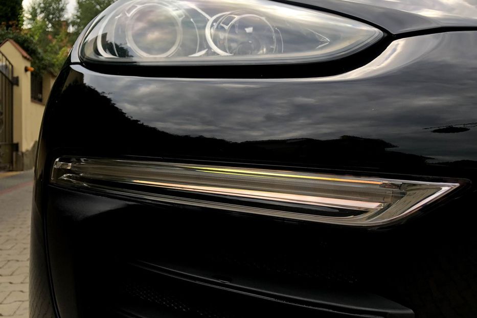 Продам Porsche Cayenne 2015 года в Одессе