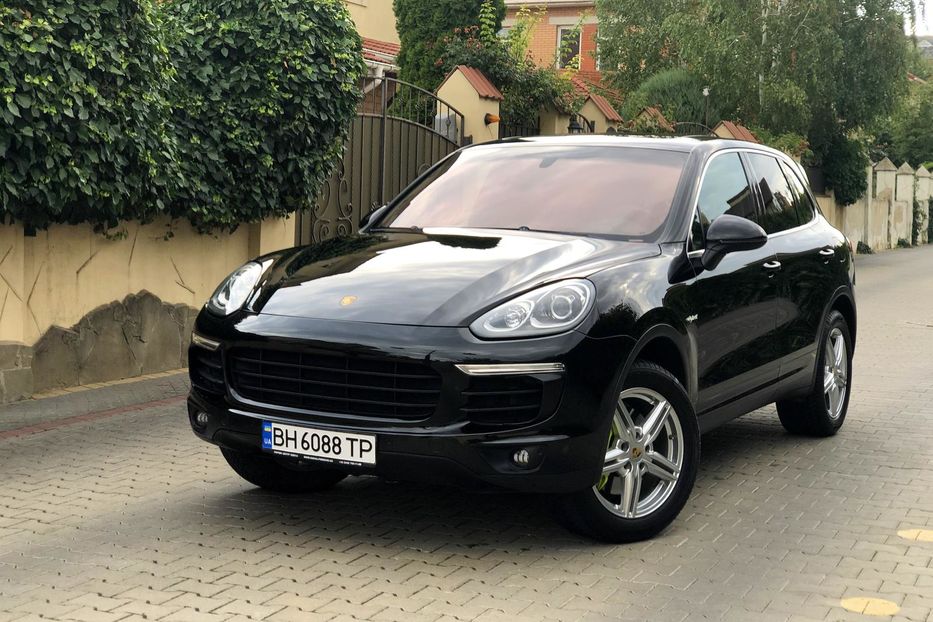 Продам Porsche Cayenne 2015 года в Одессе