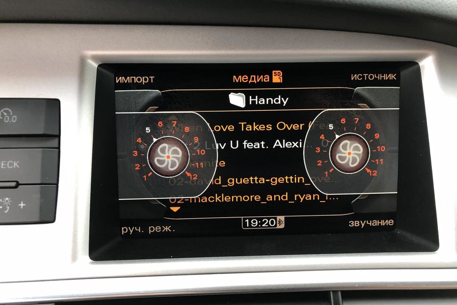 Продам Audi A6 C6/4F (FL) • 3.0 TDI Tiptronic 2010 года в Житомире