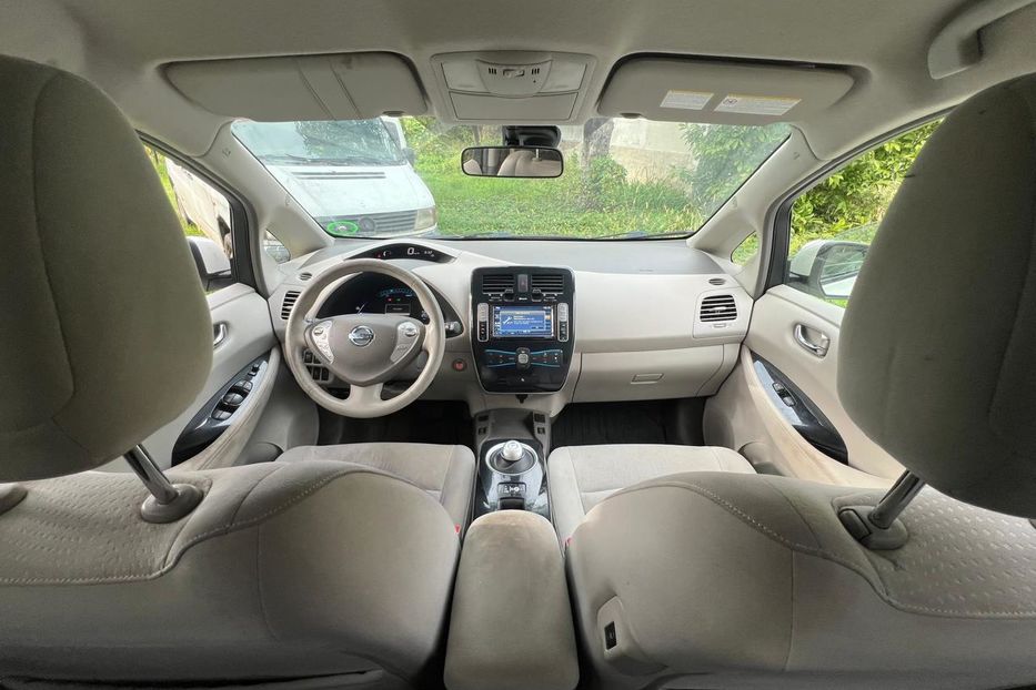Продам Nissan Leaf 2013 года в г. Мукачево, Закарпатская область