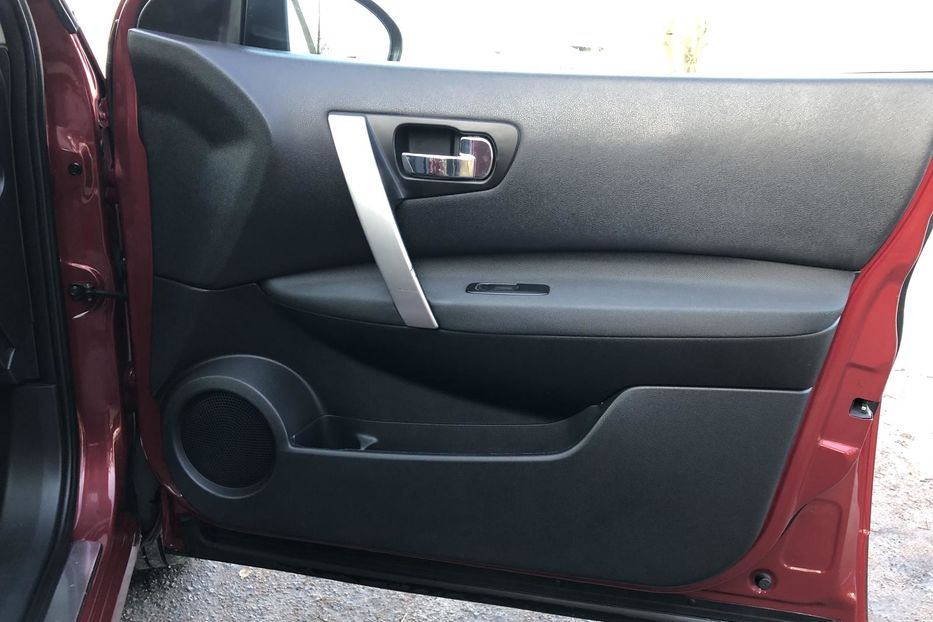 Продам Nissan Qashqai 2.0 CVТ (141 к.с.) • Base 2012 года в Житомире