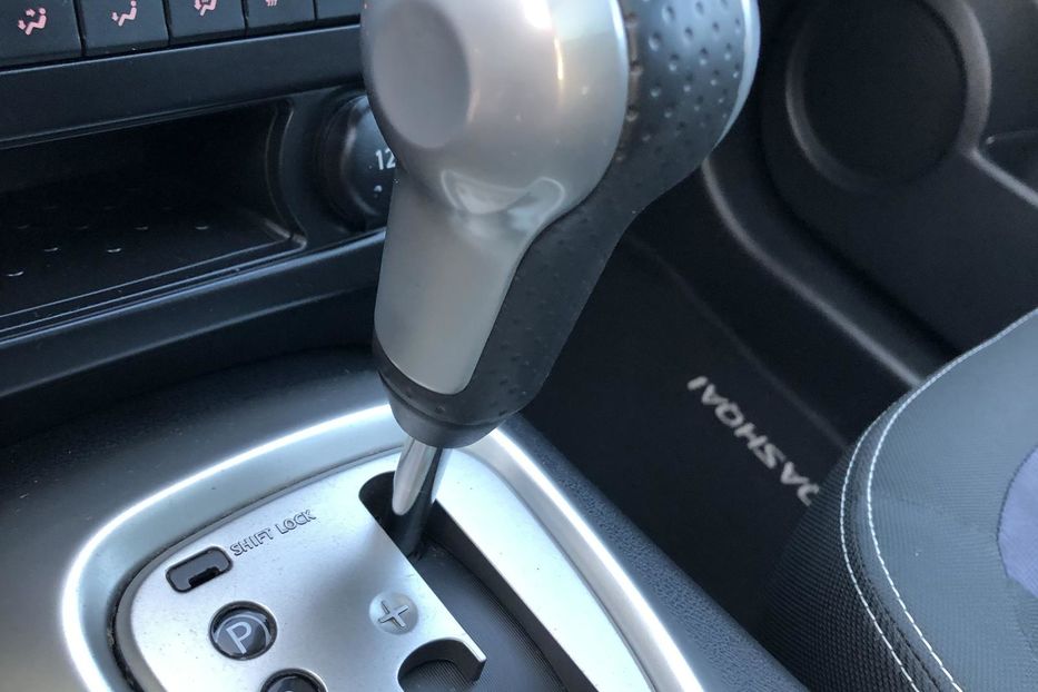 Продам Nissan Qashqai 2.0 CVТ (141 к.с.) • Base 2012 года в Житомире