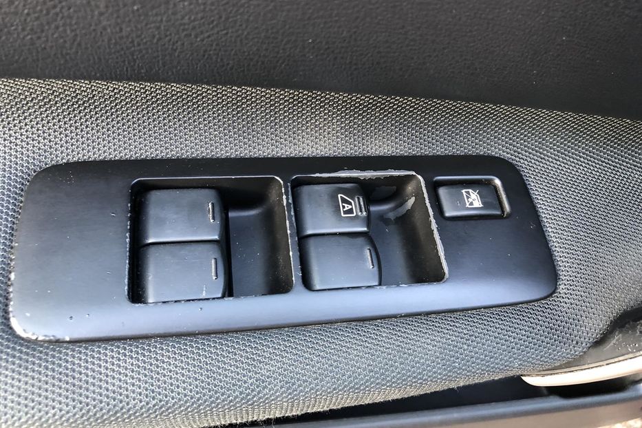 Продам Nissan Qashqai 2.0 CVТ (141 к.с.) • Base 2012 года в Житомире