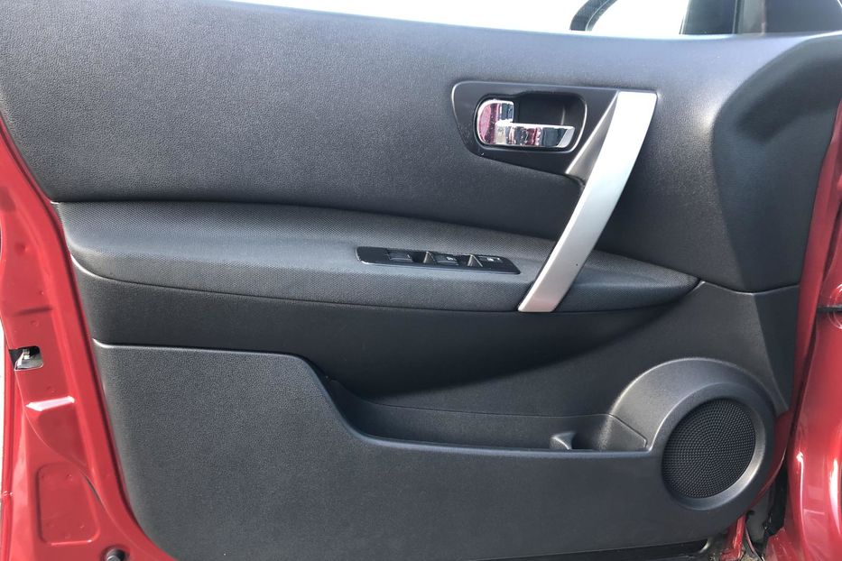 Продам Nissan Qashqai 2.0 CVТ (141 к.с.) • Base 2012 года в Житомире