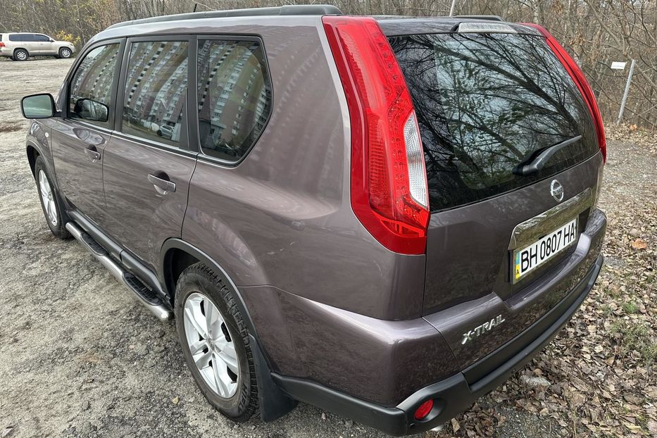 Продам Nissan X-Trail 4WD 2.5 AT 2012 года в Киеве