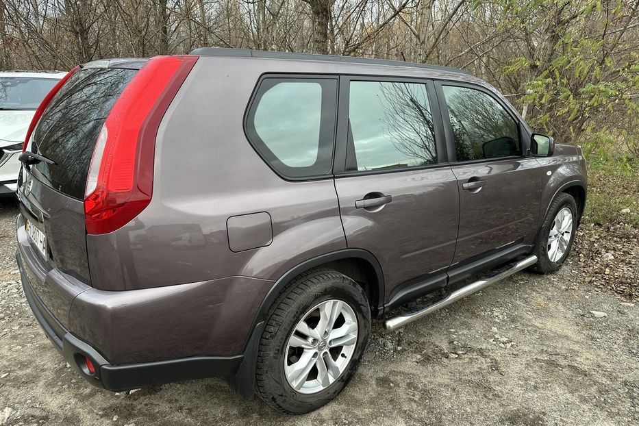 Продам Nissan X-Trail 4WD 2.5 AT 2012 года в Киеве