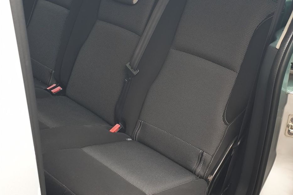 Продам Renault Kangoo пасс. 2014 года в Ровно