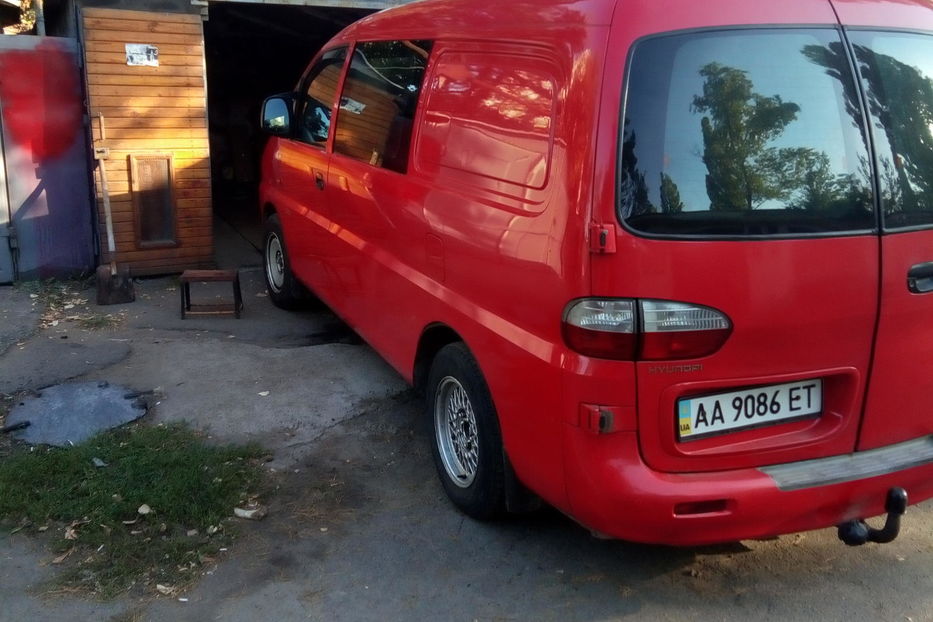 Продам Hyundai H1 пасс. 2005 года в Киеве