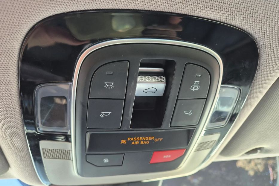 Продам Hyundai Santa FE Sel Premium AWD  2023 года в г. Умань, Черкасская область