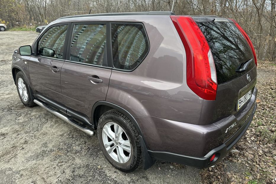 Продам Nissan X-Trail 4WD 2.5  2012 года в Киеве
