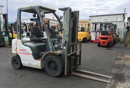 Продам Nissan FD дизельный, 511 м/г 2011 года в Черновцах