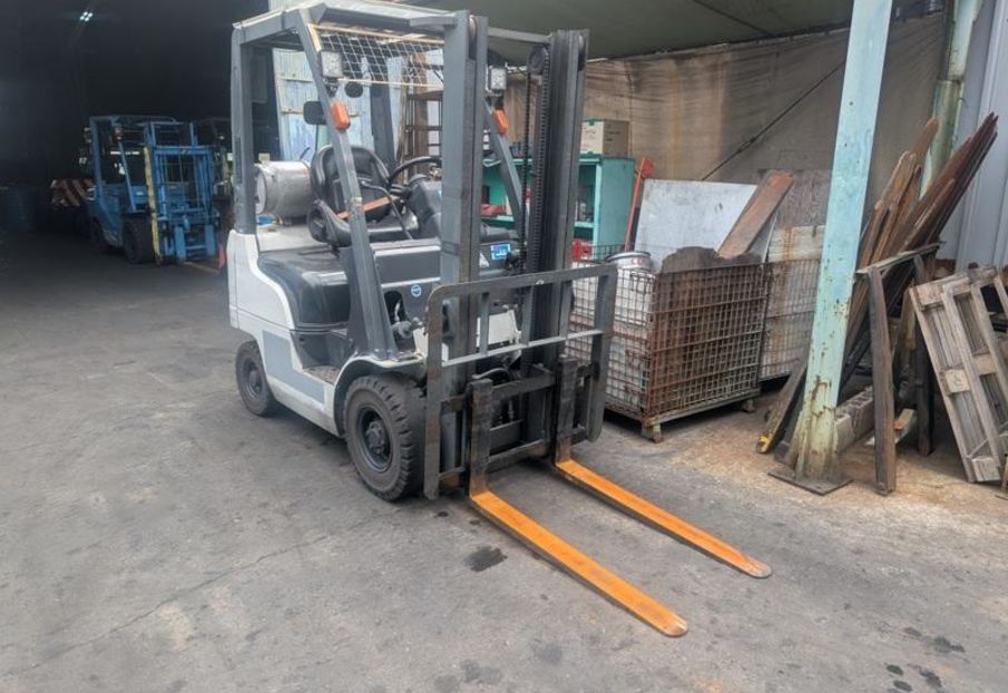 Продам Nissan F 2012 року 2012 года в Чернигове