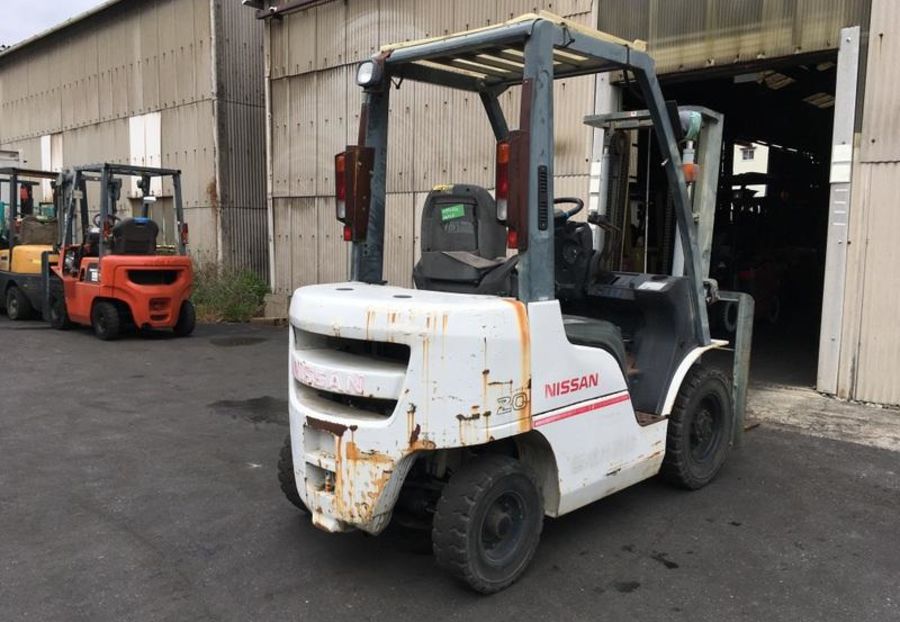 Продам Nissan FD дизельный, 511 м/г 2011 года в Черновцах