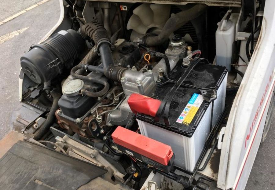 Продам Nissan FD дизельный, 511 м/г 2011 года в Черновцах