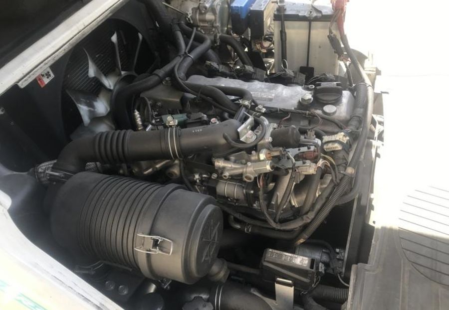 Продам Nissan FG напрацювання 5045 мотогодин 2018 года в Хмельницком