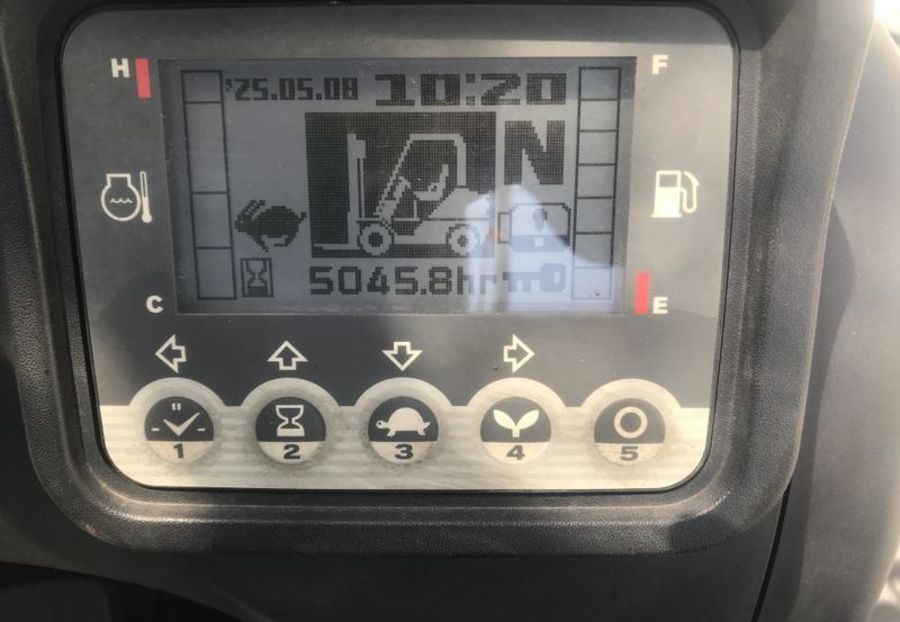 Продам Nissan FG напрацювання 5045 мотогодин 2018 года в Хмельницком