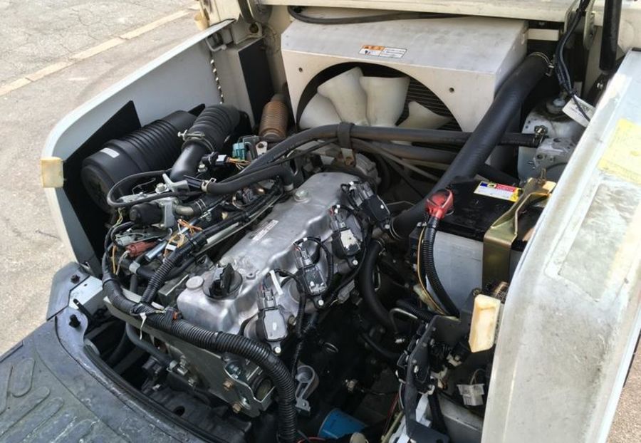 Продам Nissan FG із напрацюванням 1903 мотогоди 2014 года в Днепре