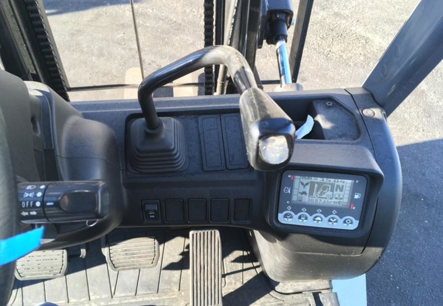 Продам Nissan FG із напрацюванням 3697 мотогод. 2018 года в Полтаве