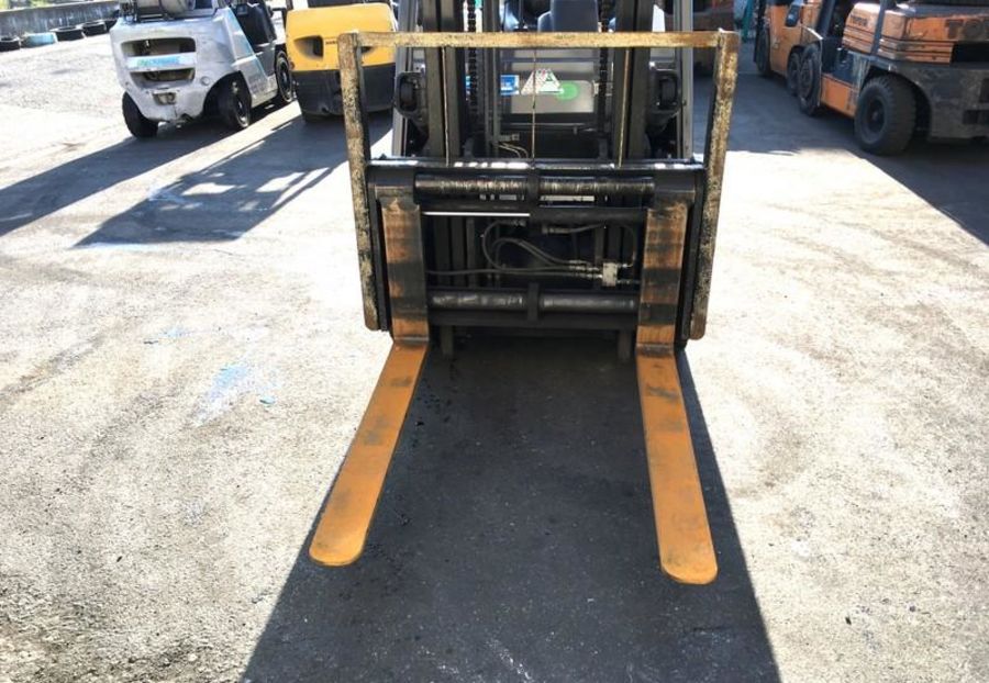 Продам Nissan FG із синхронним позиціонером вил 2017 года в Харькове