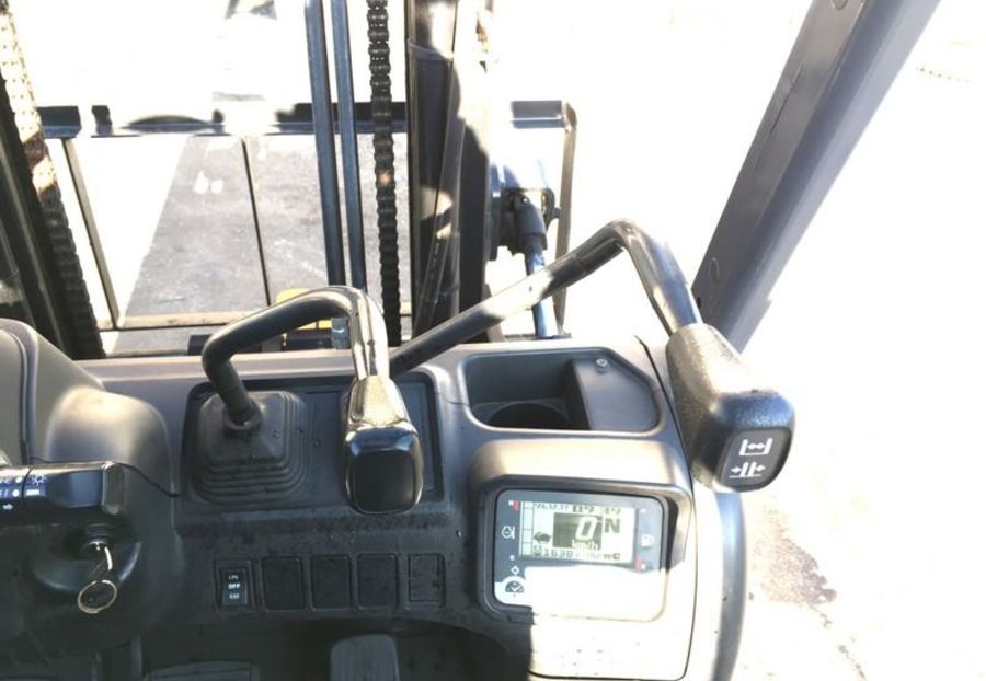 Продам Nissan FG із синхронним позиціонером вил 2017 года в Харькове