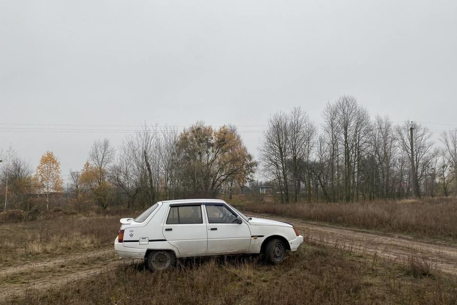 Продам ЗАЗ 1103 Славута 2005 года в г. Вышгород, Киевская область