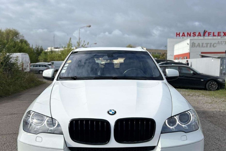 Продам BMW X5 2010 года в Харькове