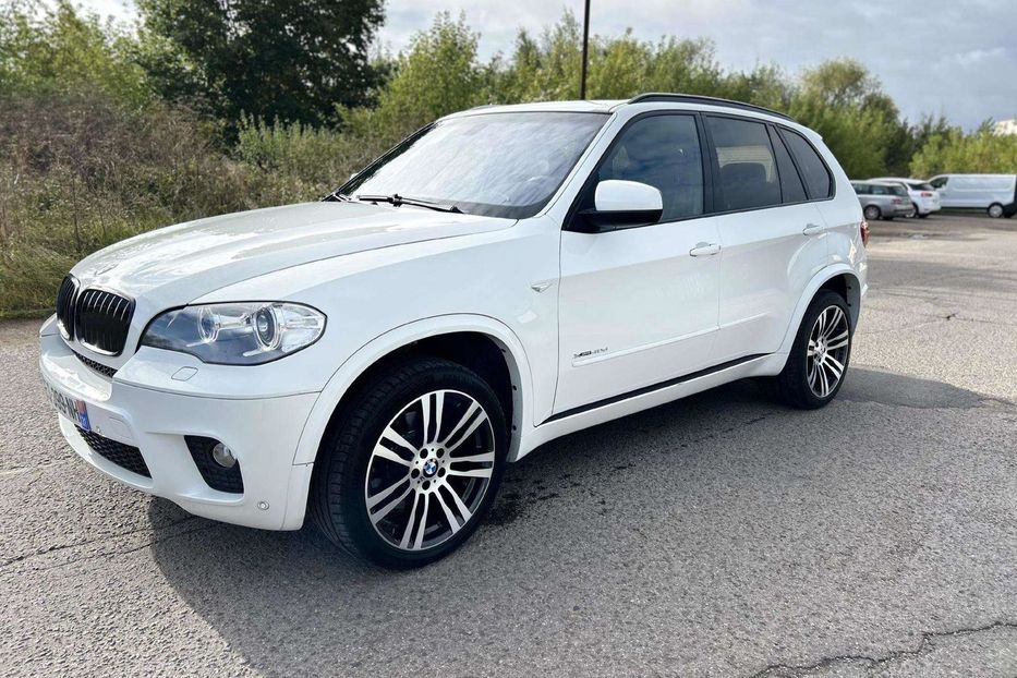 Продам BMW X5 2010 года в Харькове