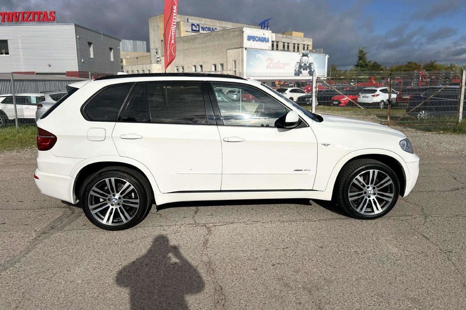 Продам BMW X5 2010 года в Харькове
