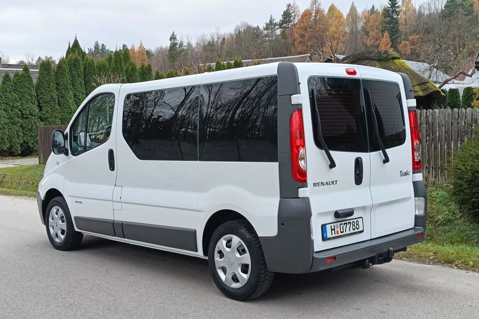Продам Renault Trafic пасс. 2011 года в Сумах
