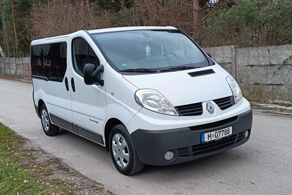 Продам Renault Trafic пасс. 2011 года в Сумах