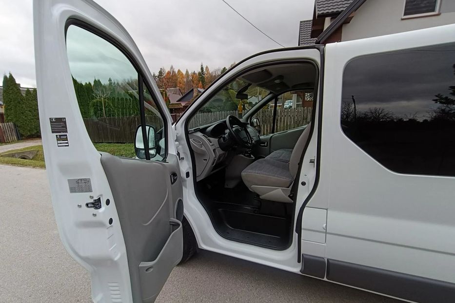 Продам Renault Trafic пасс. 2011 года в Сумах