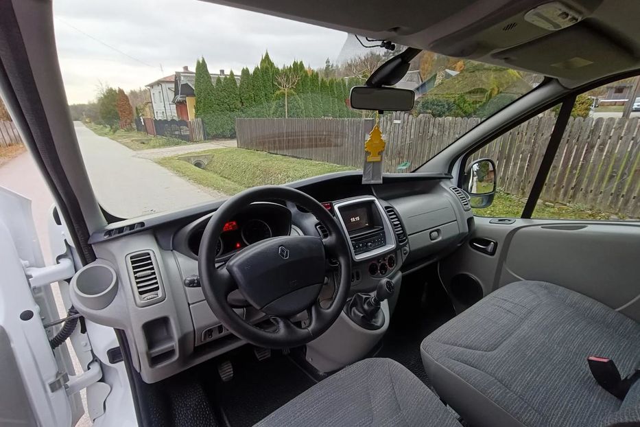 Продам Renault Trafic пасс. 2011 года в Сумах