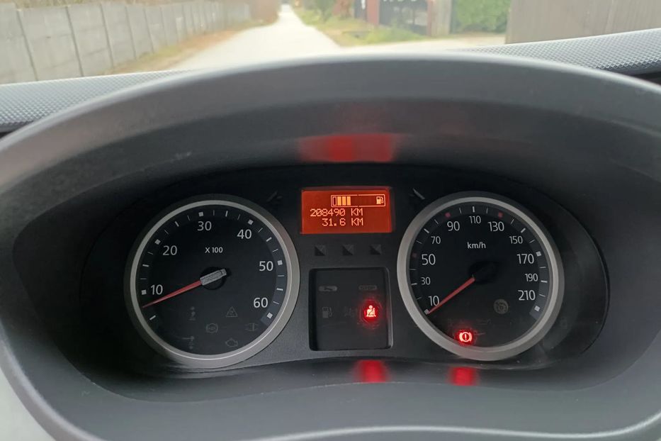 Продам Renault Trafic пасс. 2011 года в Сумах