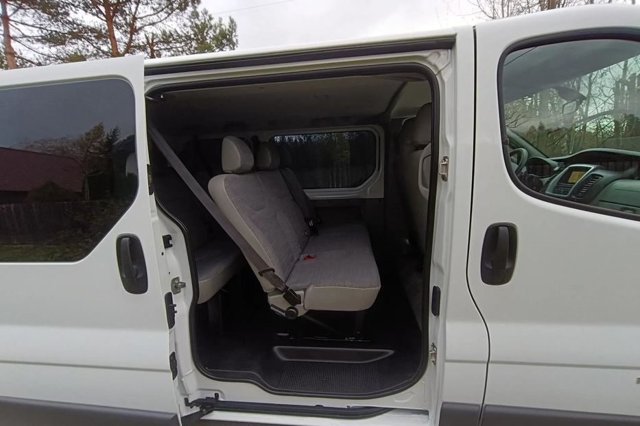 Продам Renault Trafic пасс. 2011 года в Сумах