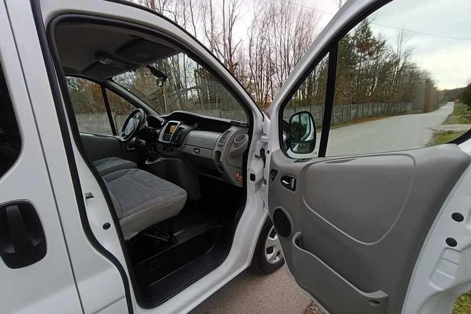 Продам Renault Trafic пасс. 2011 года в Сумах