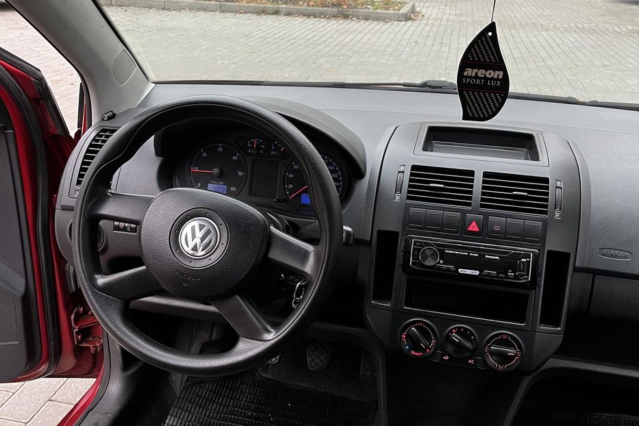 Продам Volkswagen Polo 2009 года в Харькове