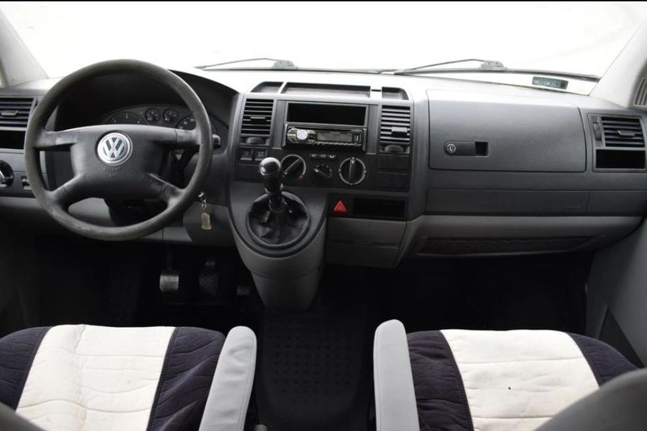 Продам Volkswagen T5 (Transporter) пасс. 2007 года в Днепре