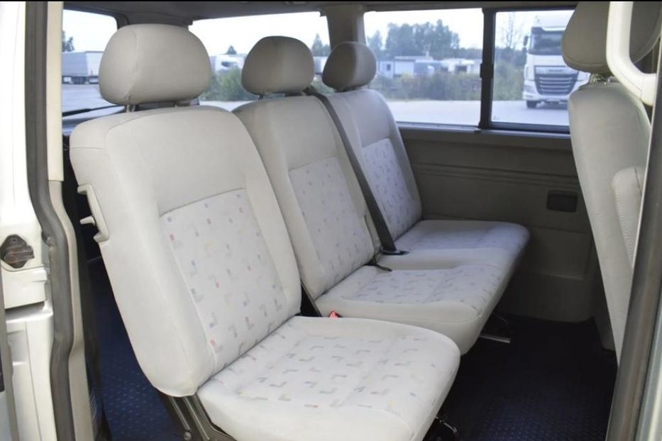 Продам Volkswagen T5 (Transporter) пасс. 2007 года в Днепре
