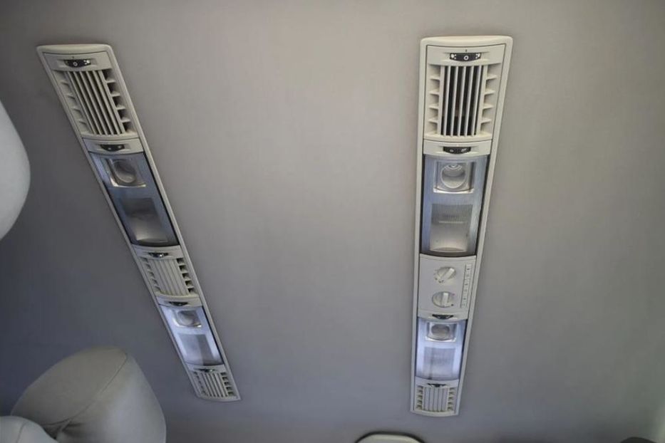 Продам Volkswagen T5 (Transporter) пасс. 2007 года в Днепре