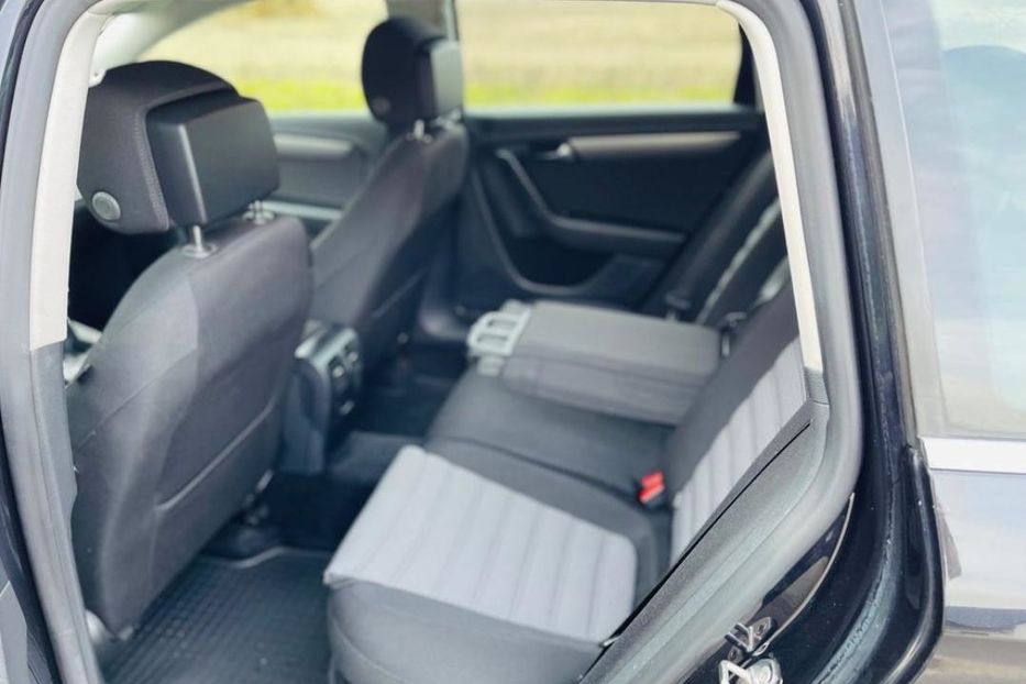 Продам Volkswagen Passat B7 2012 года в Киеве