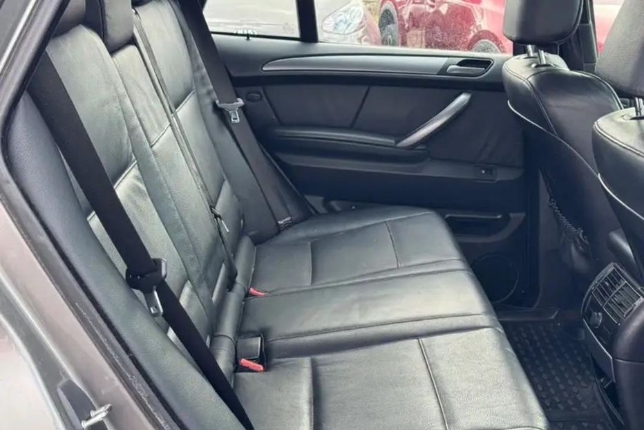 Продам BMW X5 2004 года в Харькове