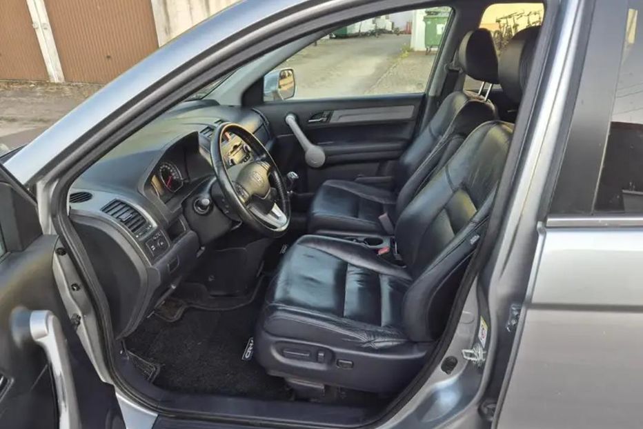 Продам Honda CR-V 2007 года в Ивано-Франковске