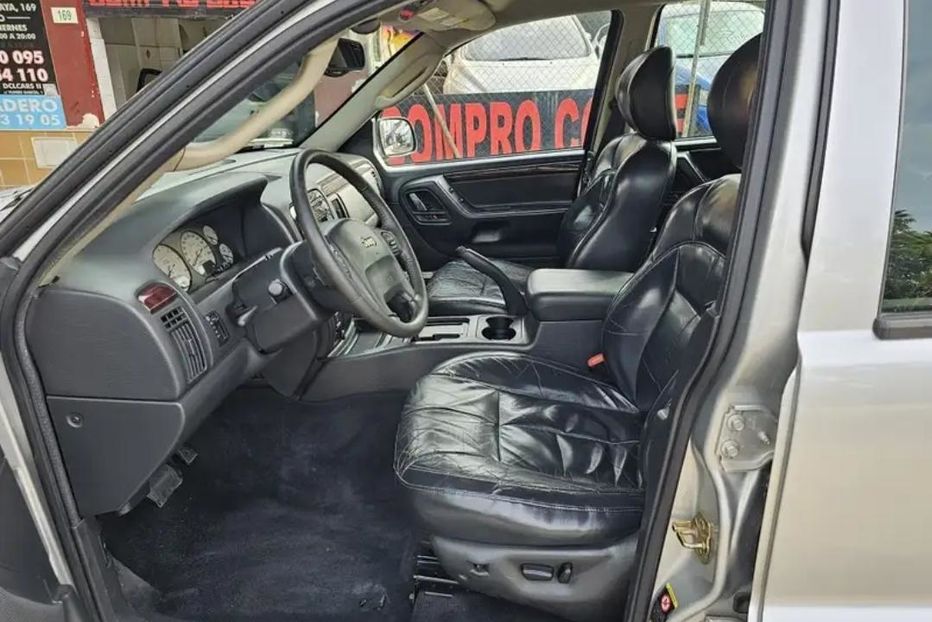 Продам Jeep Grand Cherokee 2003 года в г. Изюм, Харьковская область