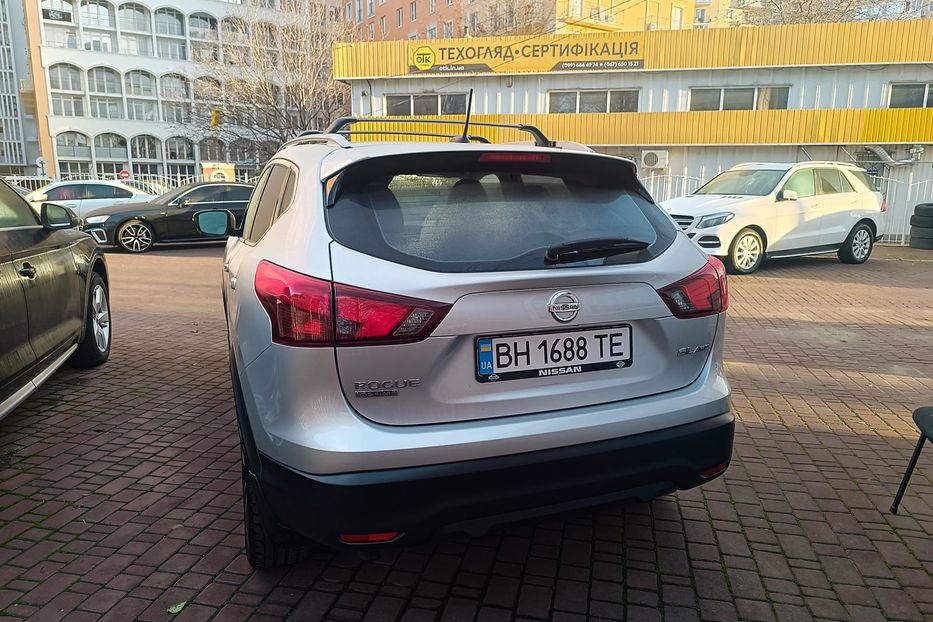 Продам Nissan Rogue Sport 2017 года в Одессе