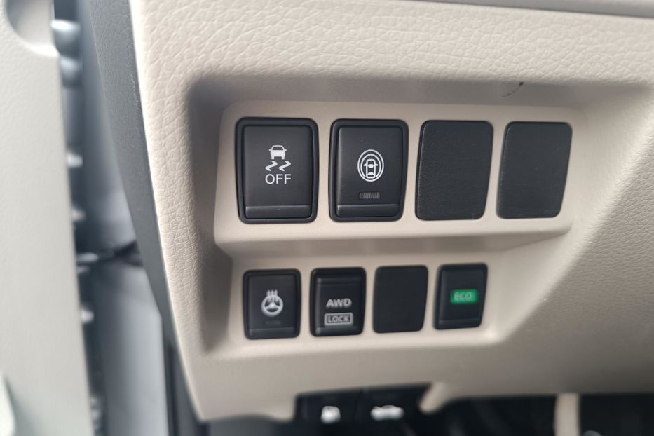 Продам Nissan Rogue Sport 2017 года в Одессе